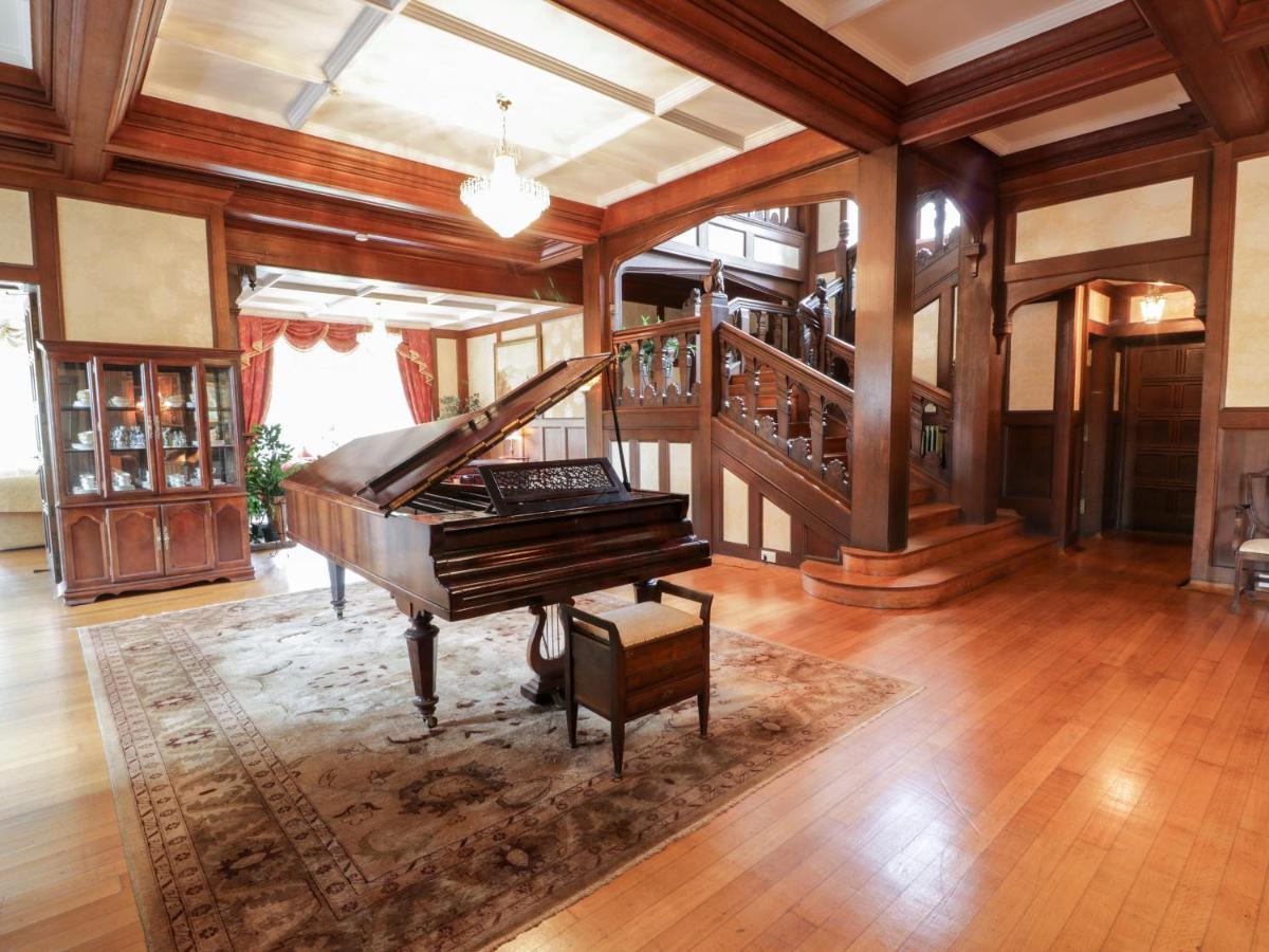 Апартаменты Auchentroig House Стерлинг Экстерьер фото